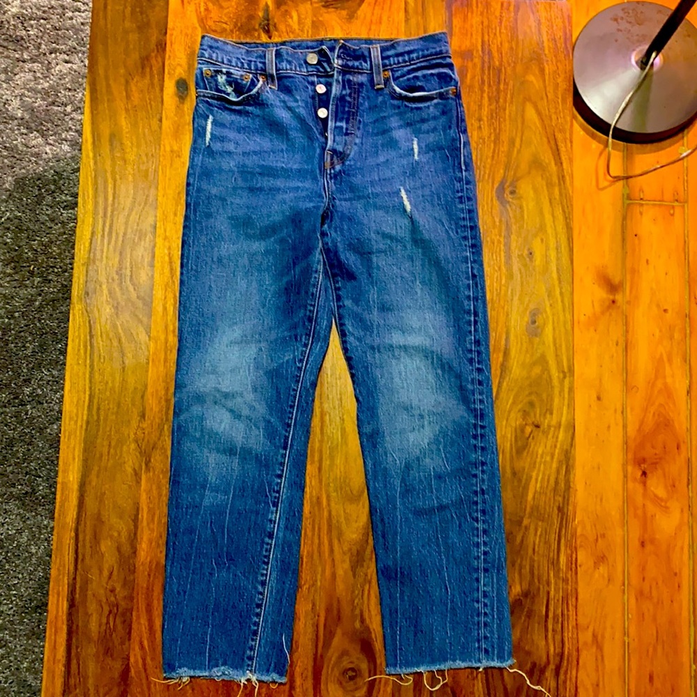 High Waist Levis Cropped Denim